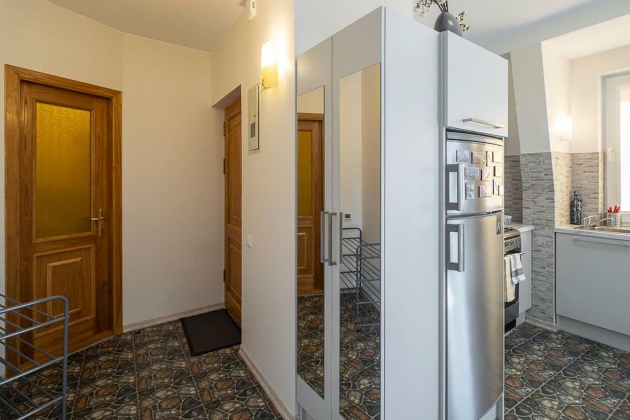 Riga Old Town Souvenir Apartment ภายนอก รูปภาพ