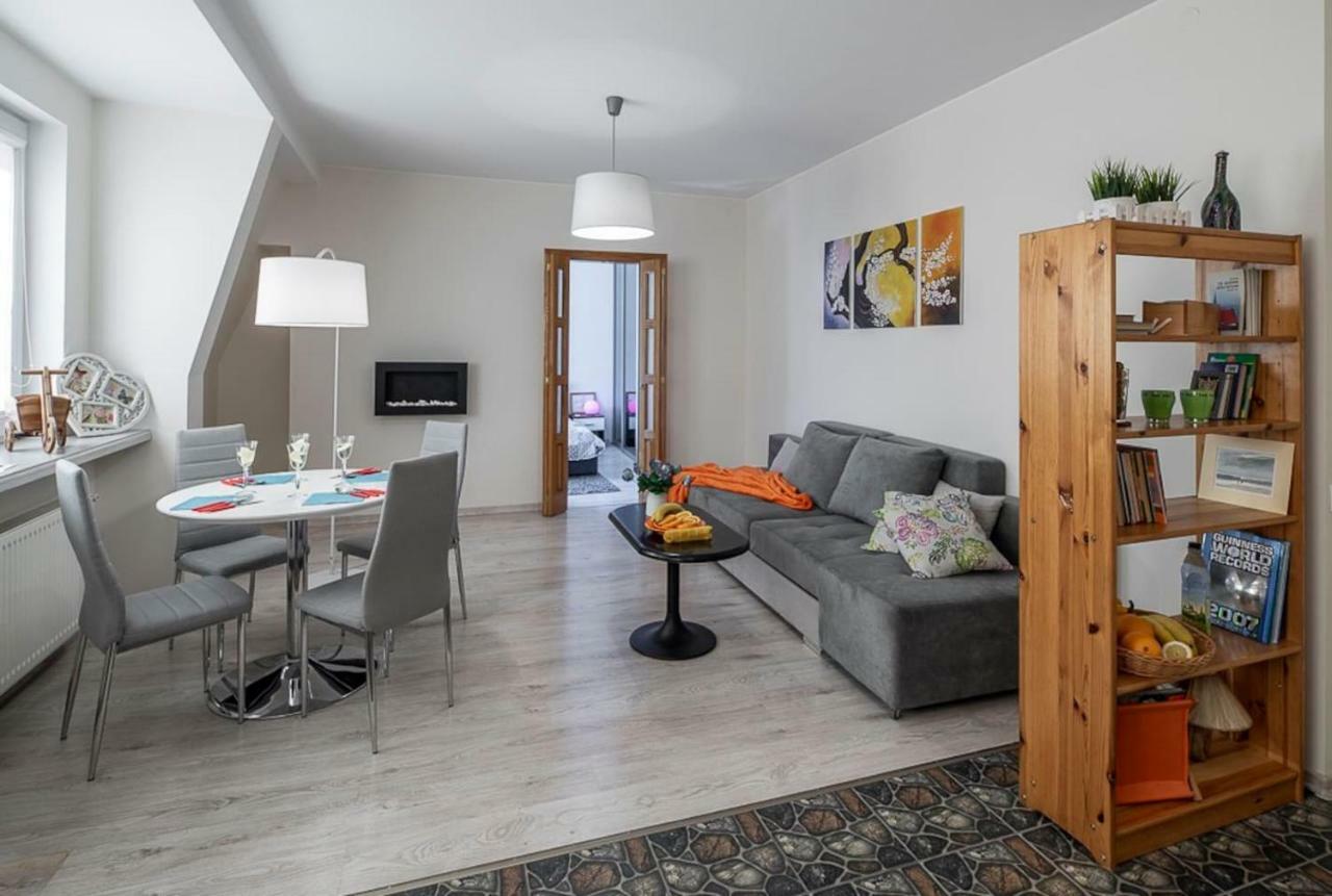 Riga Old Town Souvenir Apartment ภายนอก รูปภาพ